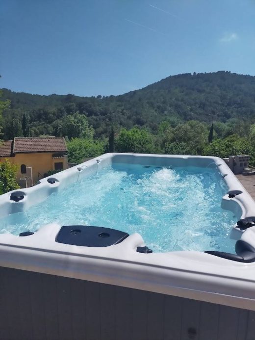 O&#x00F9;&#x20;acheter&#x20;un&#x20;spa&#x20;de&#x20;nage&#x20;pas&#x20;cher&#x20;dans&#x20;la&#x20;r&#x00E9;gion&#x20;de&#x20;Cannes&#x20;dans&#x20;les&#x20;Alpes&#x20;Maritimes&#x20;&#x3F;