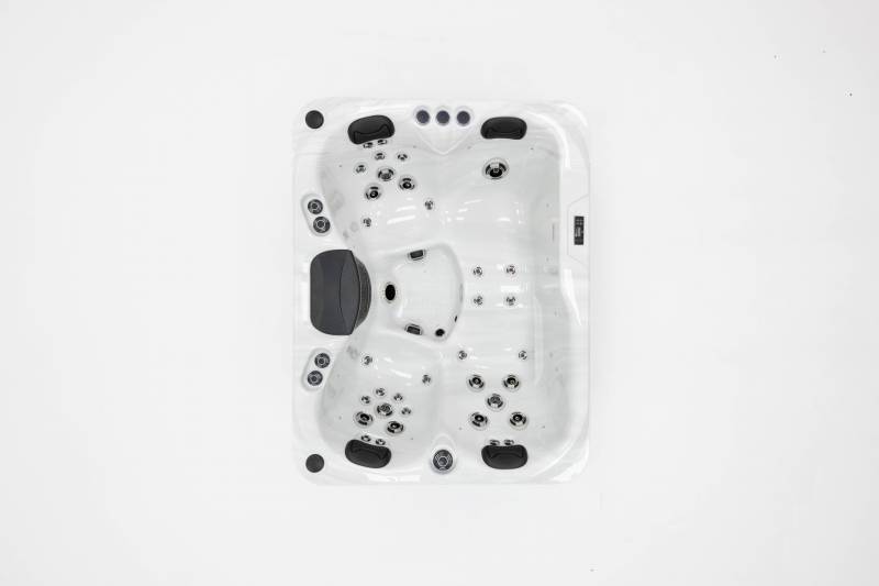 SPA 3 places à Fréjus 